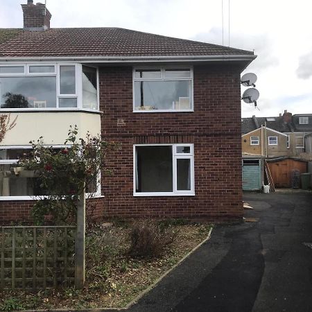 2 Bedroom Garden Apartment チェルトナム エクステリア 写真